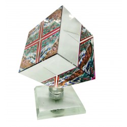 CUBE ROTATE SHAPED CRYSTAL 